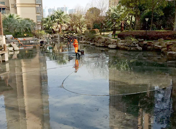 清苑景观池淤泥清理